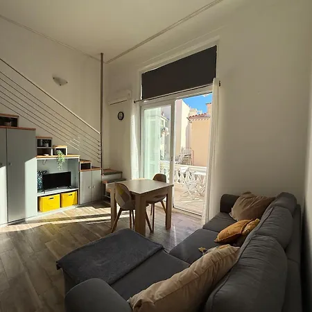 Mezzanine - Close To Beaches Menton